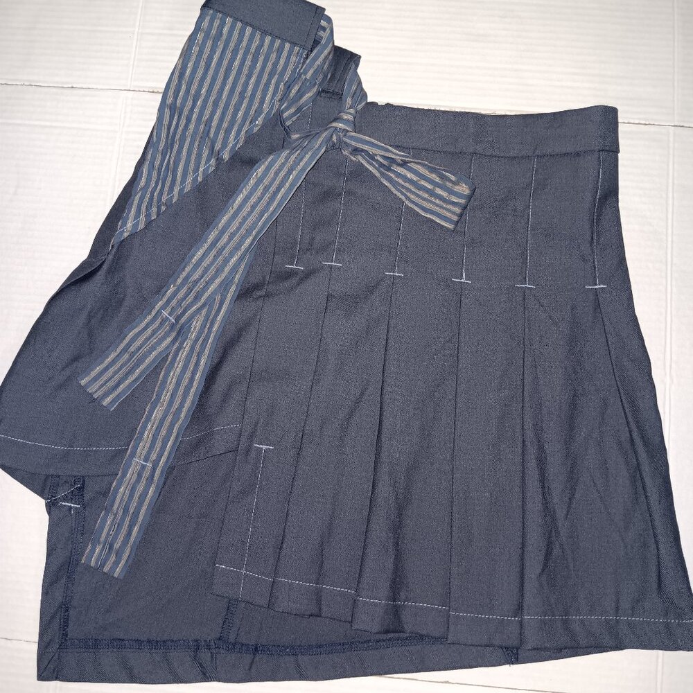 BLIND NO PLAN PLEATED ZIP-UP BACK SKIRT